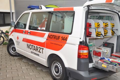 Bei Verkehrsunfall schwer verletzt
