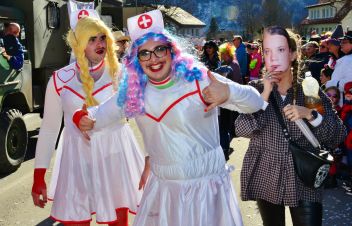 Legendärer Faschingsumzug in Wörschach