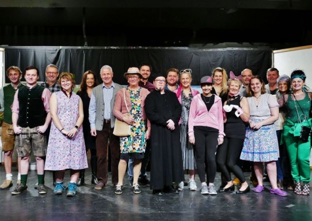 Theaterrunde Weißenbach sorgt für Lachsalven