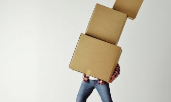 Unterschriftfälschung und Diebstahl von Paketen