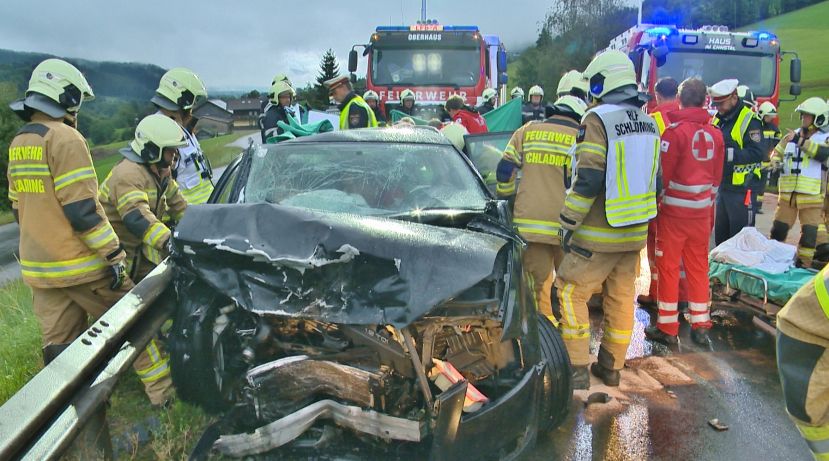 Tragischer Verkehrsunfall auf der B320