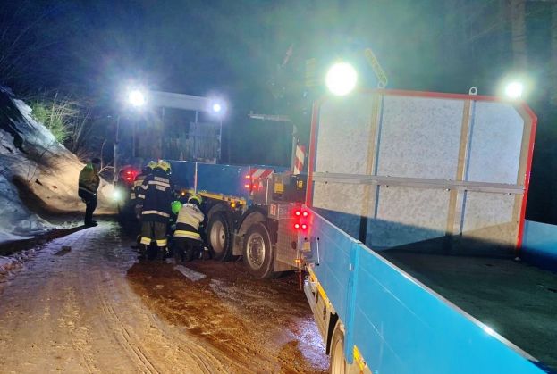 LKW Bergung auf der Ardningalm