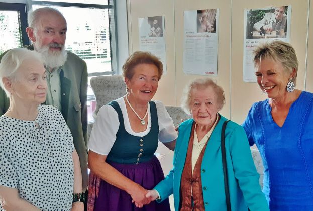 Johanna Buder, Ing. Friedrich Überbacher, Ingeborg Gampersberger, Leni Matouschek und Hannelore Huber