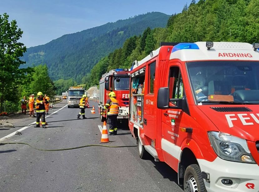 Verkehrsunfall auf der Autobahn