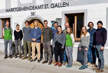 Kick-Off Naturnachtgebiet – dunkler Nachthimmel über Steiermark, Ober- und Niederösterreich mit allen Projektpartnern in St. Gallen (Gemeinde NUP Eisenwurzen)