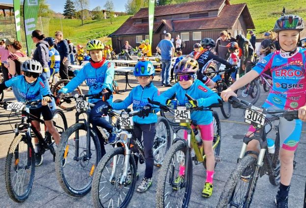 Starke Beine und starker Bezirk!
