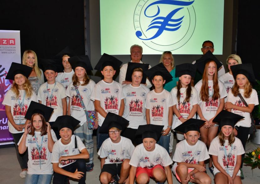 Sponsionsfeier der KinderUni 2016