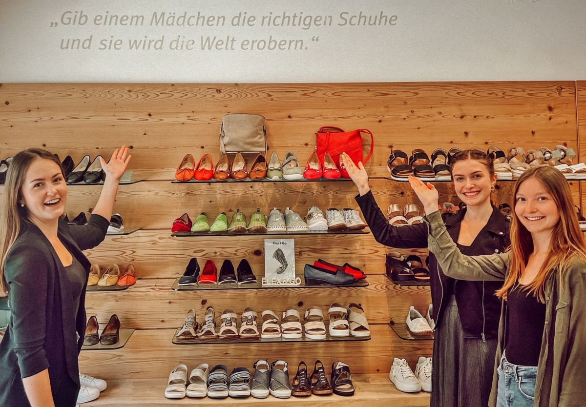 Narzissen und florales Design