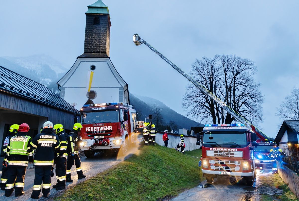 Abschnittsübung der Freiwilligen Feuerwehr