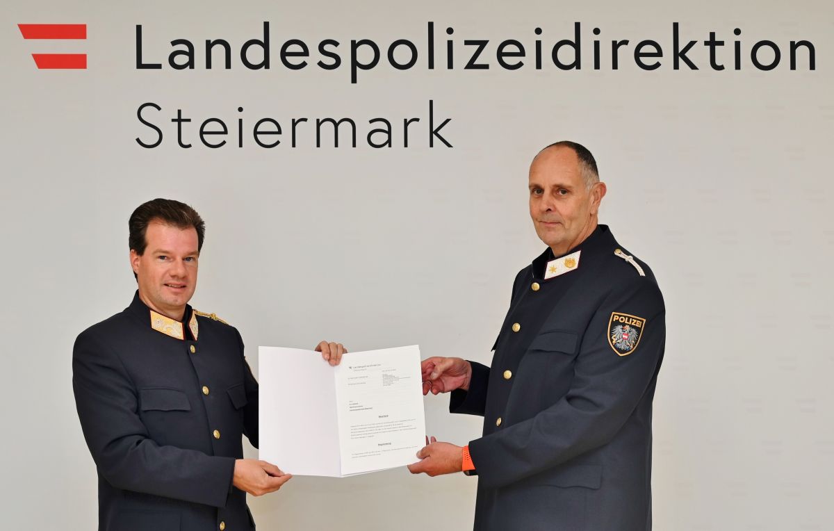 In neuen Funktionen der Polizei