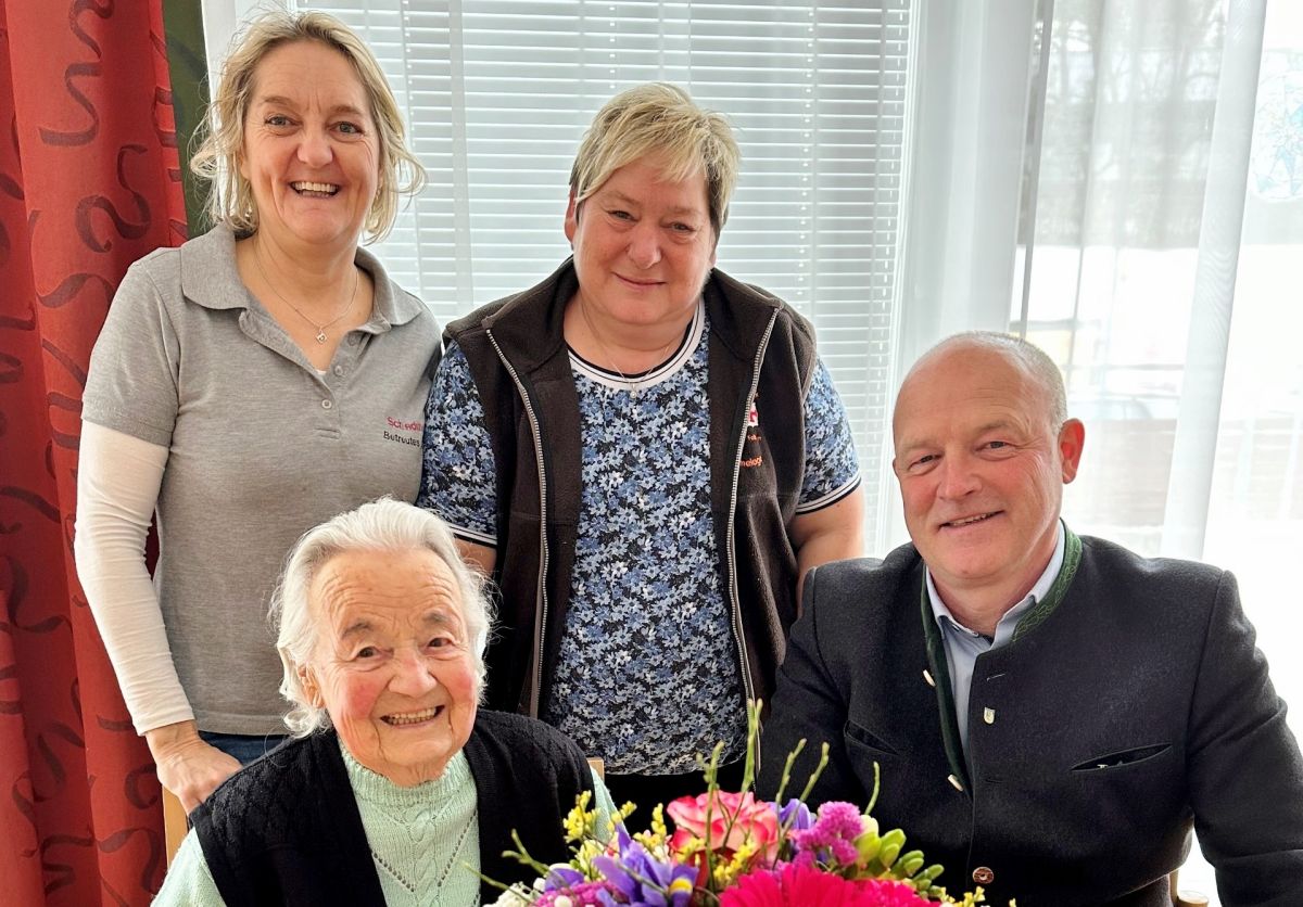 Hilda Fischbacher feiert ihren 100er
