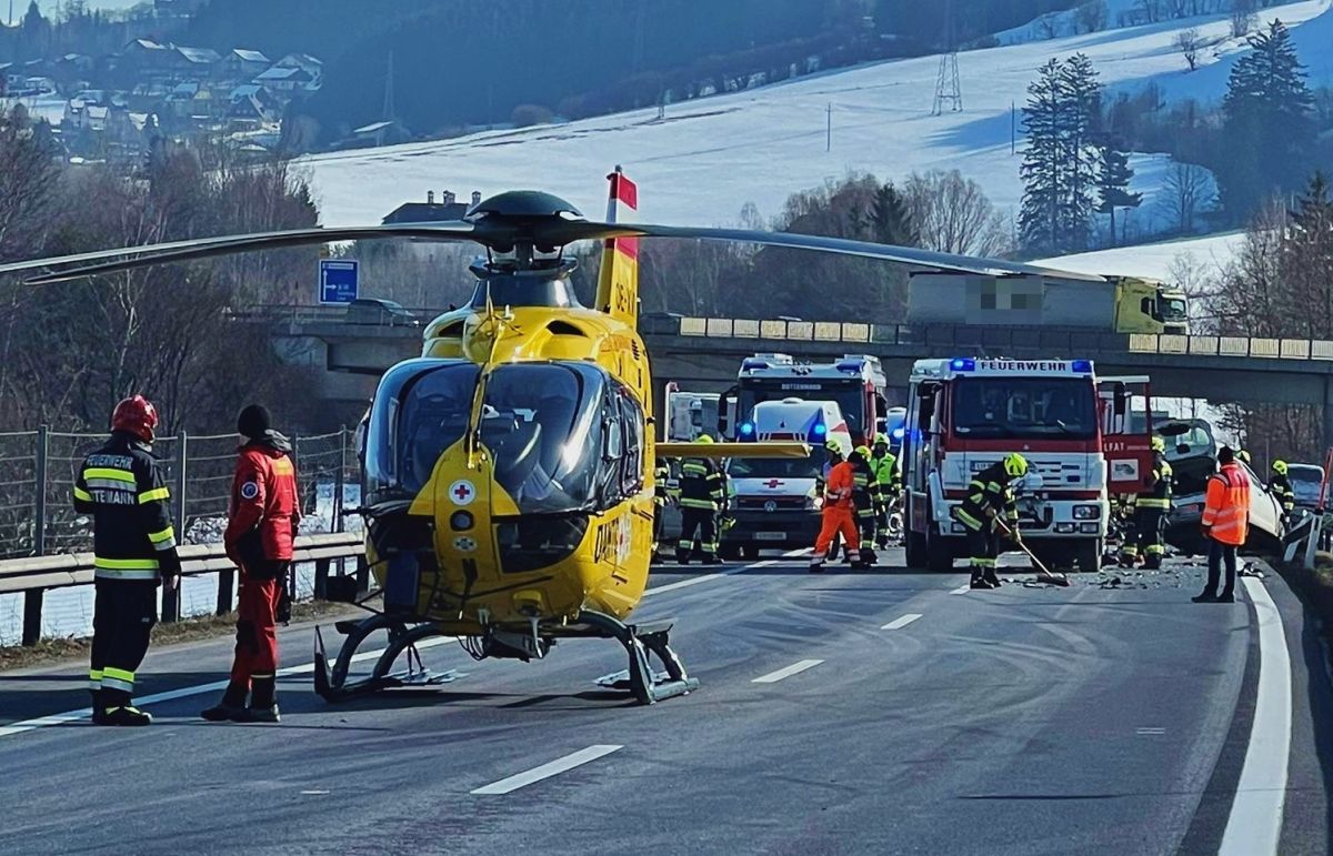 Frontalzusammenstoß mit Geisterfahrer