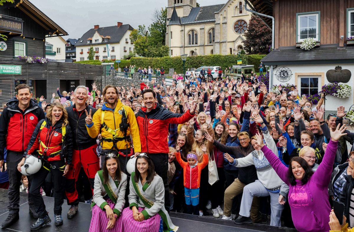 400 Fans feiern die Bergretter