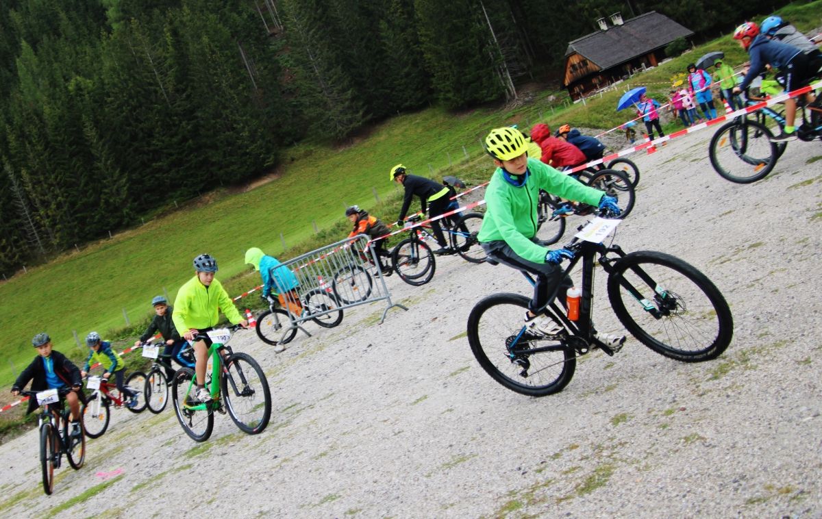 Ergo School Race Finale am Kulm
