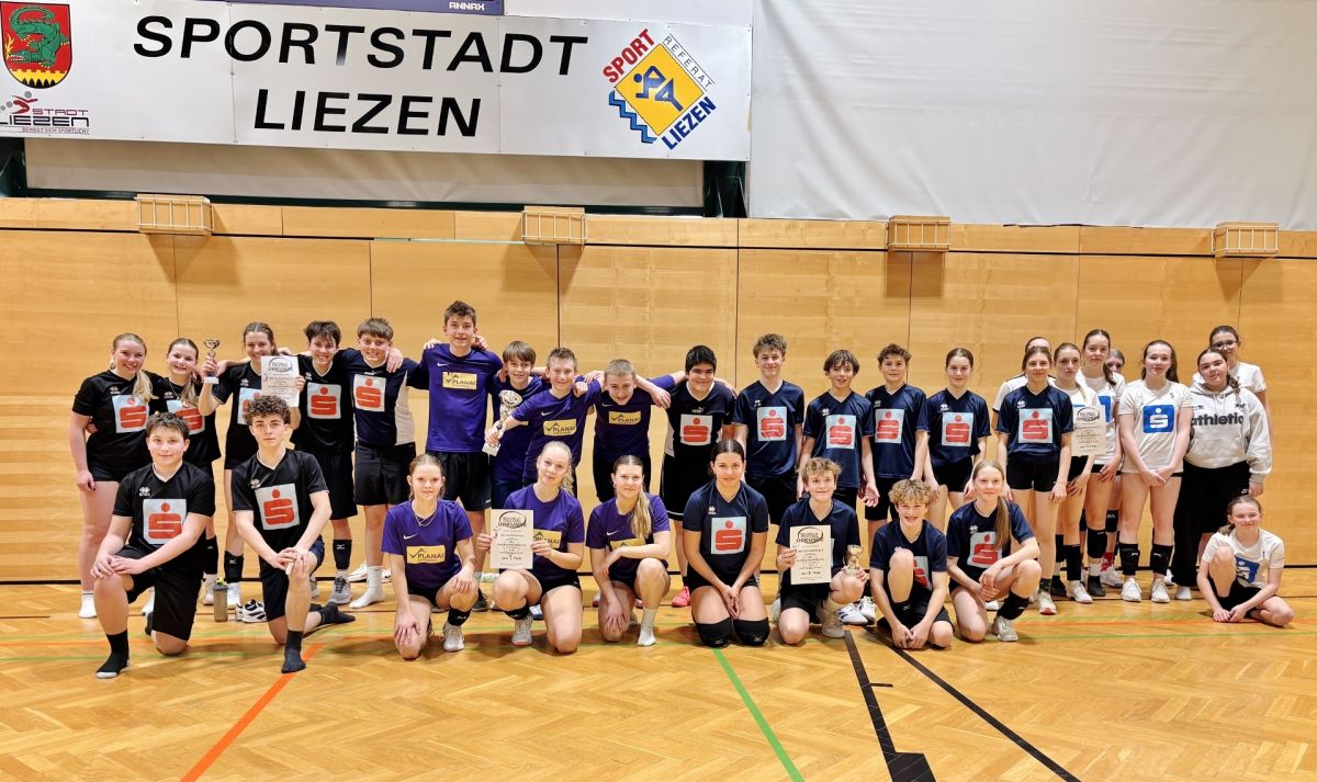 Schladming baggert sich an die Spitze